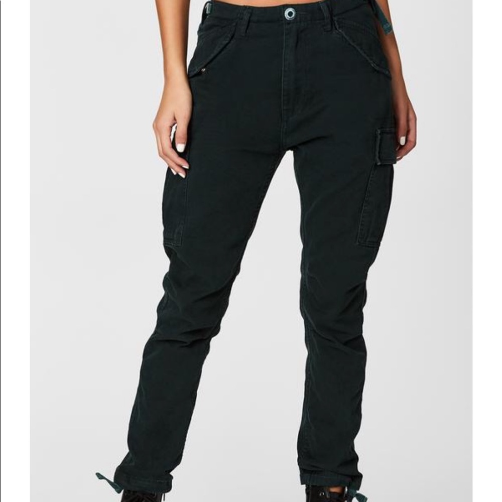 NWT Green Carmar Straight Leg Cargo Pants
